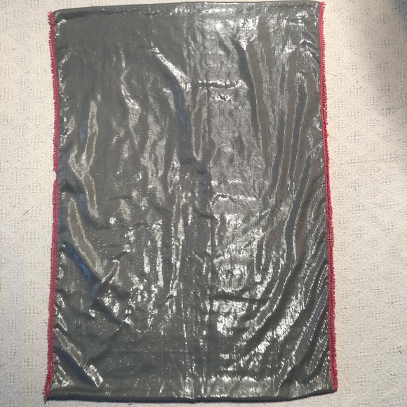 Hollister Infinity Scarf Silver and Pink - Picture 4 of 7